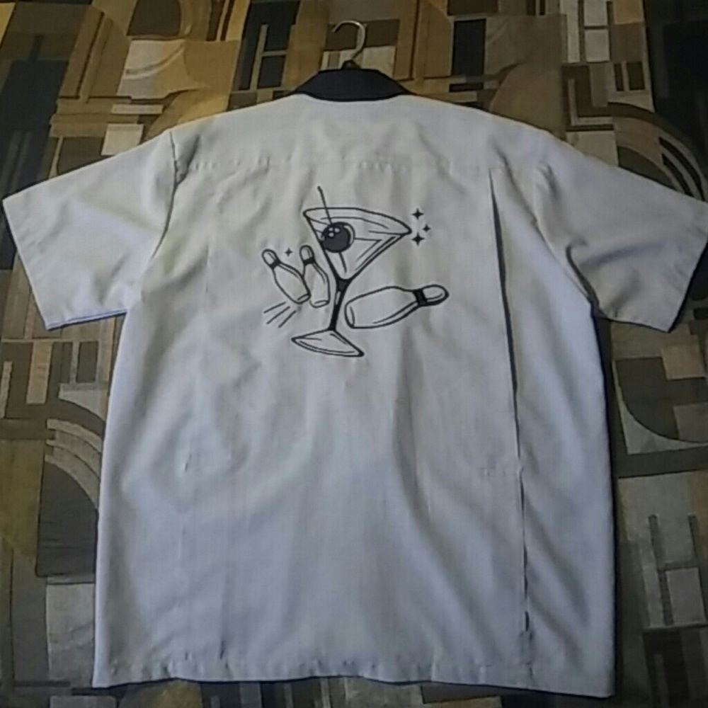 Shirt - Picture 2 of 3